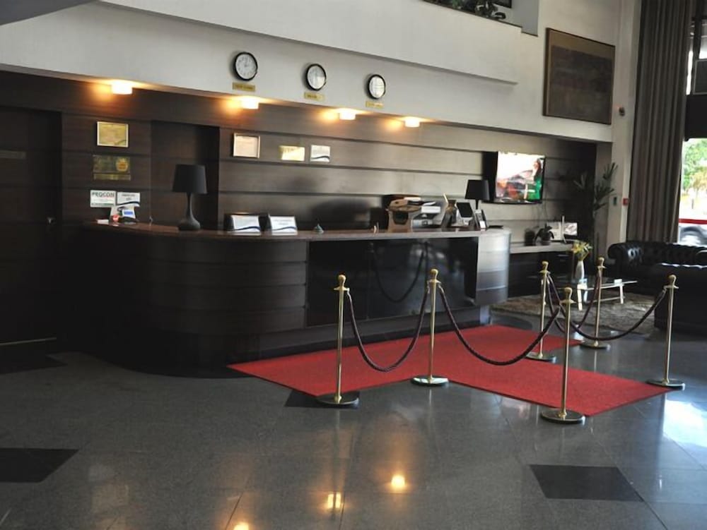 Crystal Plaza Hotel 11/47