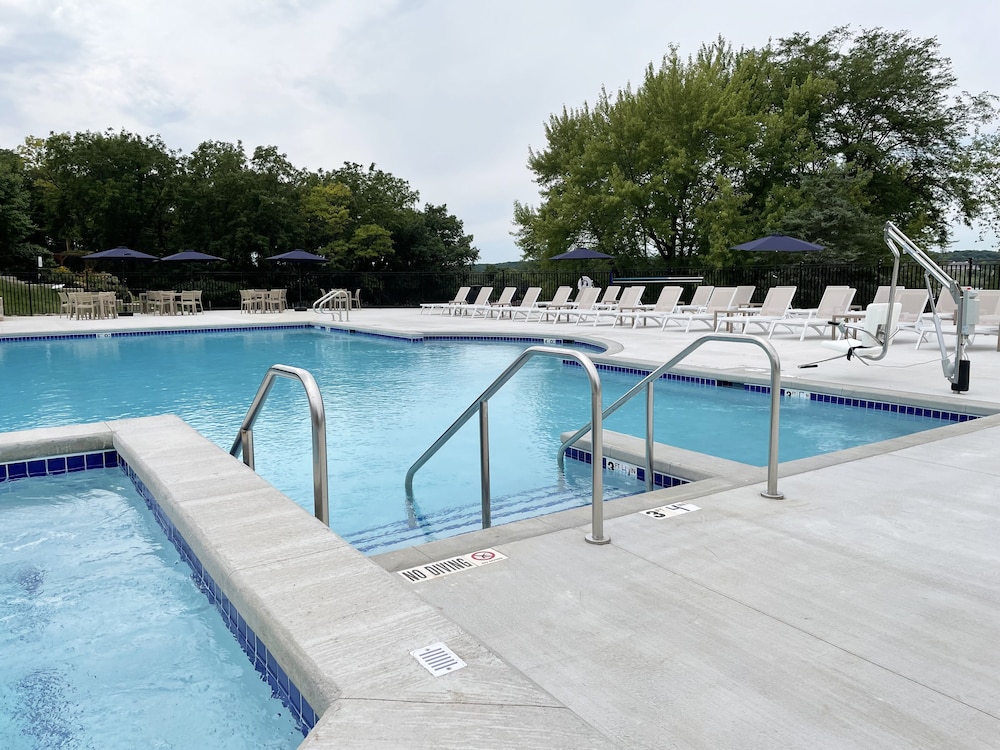 The Inns Of Geneva National 31/60