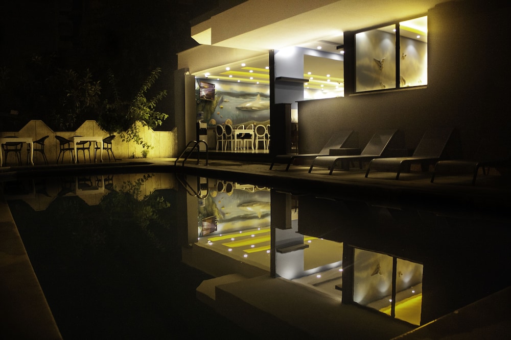Livane Apart Hotel 25/50