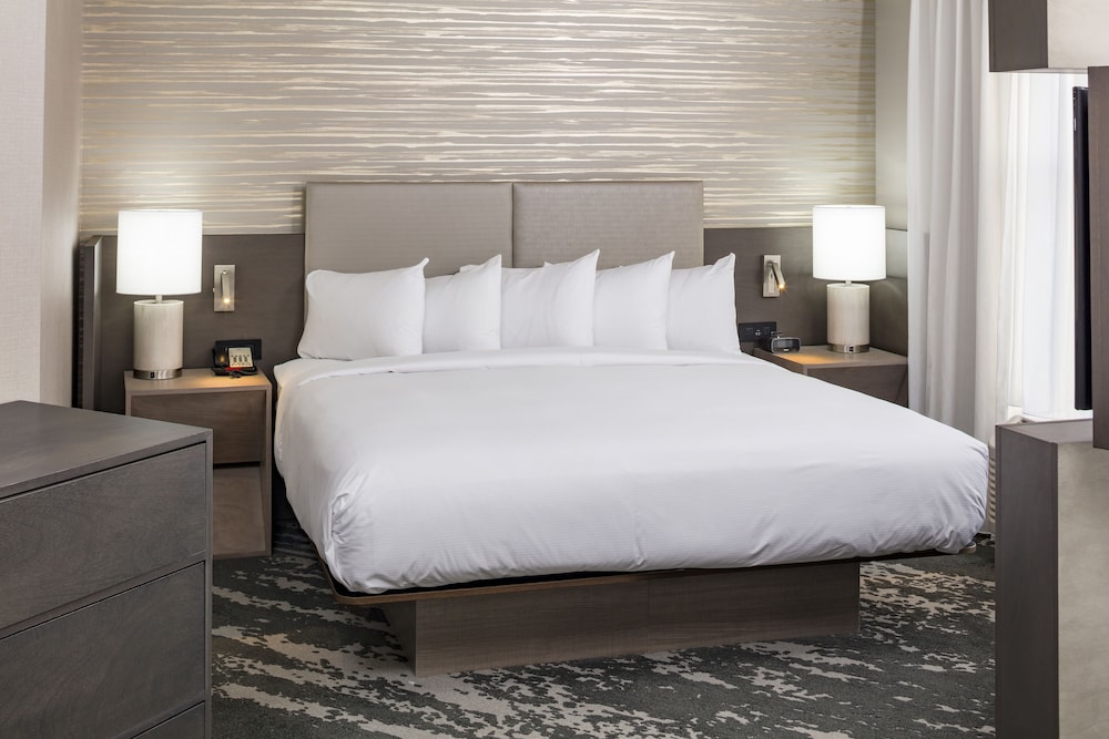 Doubletree By Hilton Boston Logan Airport Chelsea 15/48