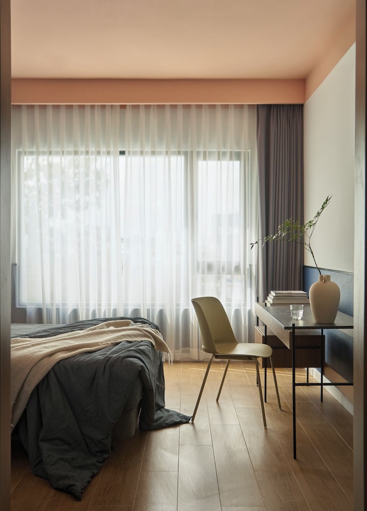Express By M Village Hoang Sa, a brand of Modern Village Lifestyle 28/48