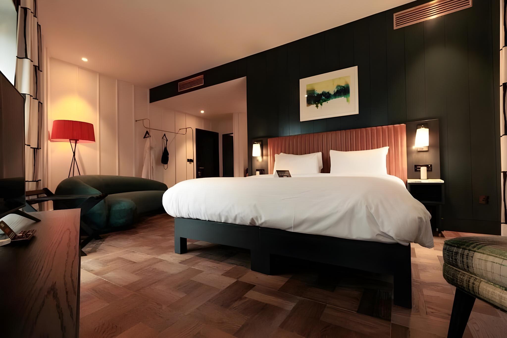 Junior Suite, Studio