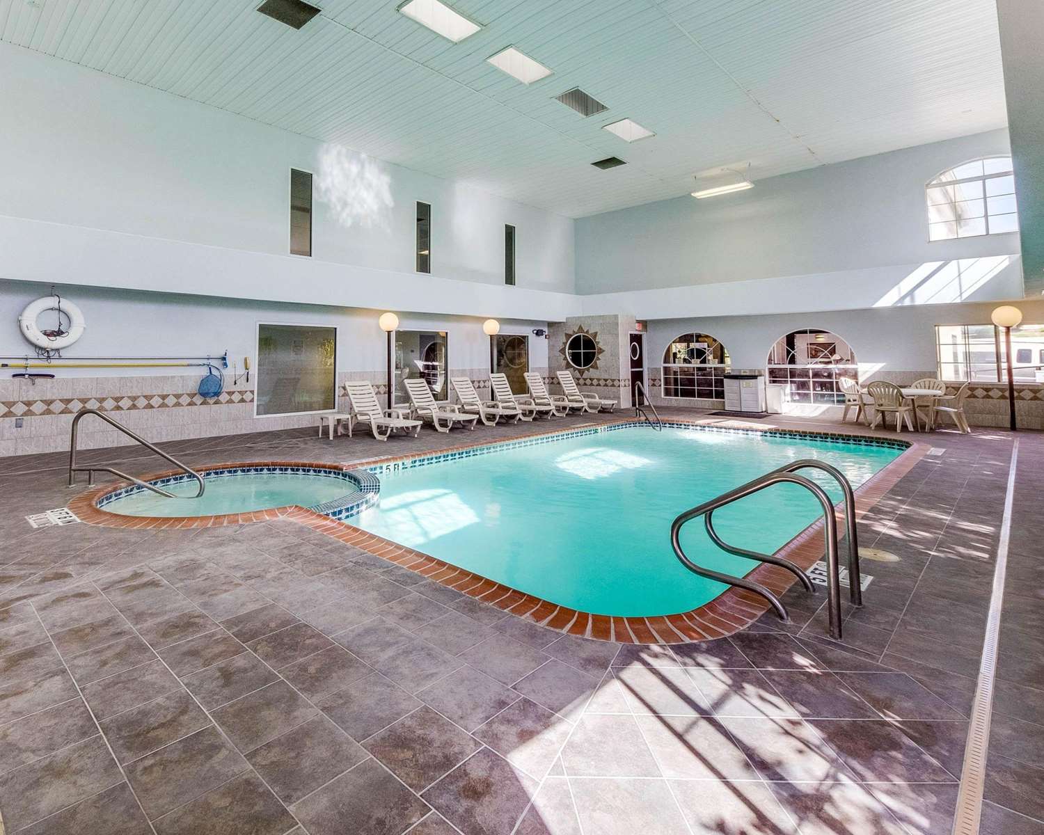 Quality Inn & Suites Kerville, TX 22/41