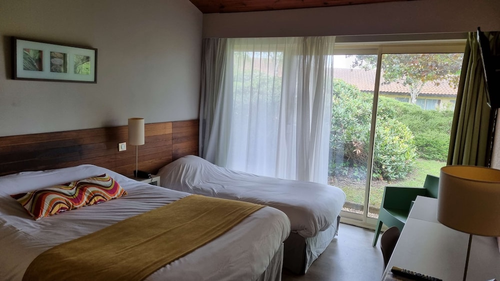 Hotel Kyriad Angouleme Nord Champniers 22/73