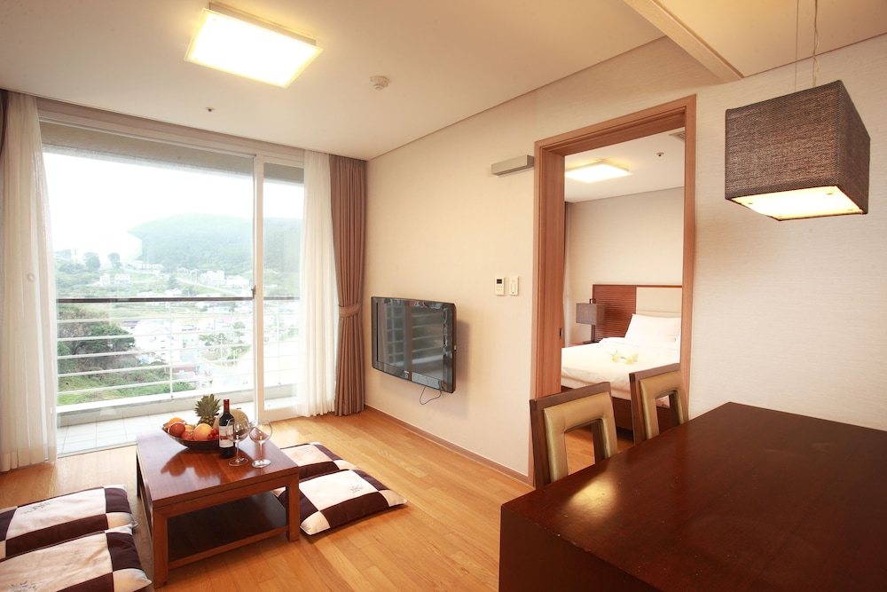 Hotel Riviera Geoje 43/61