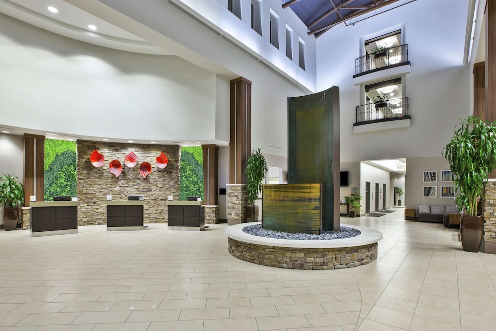 Lobby at Embassy Suites Columbus - Airport, COLUMBUS - OH