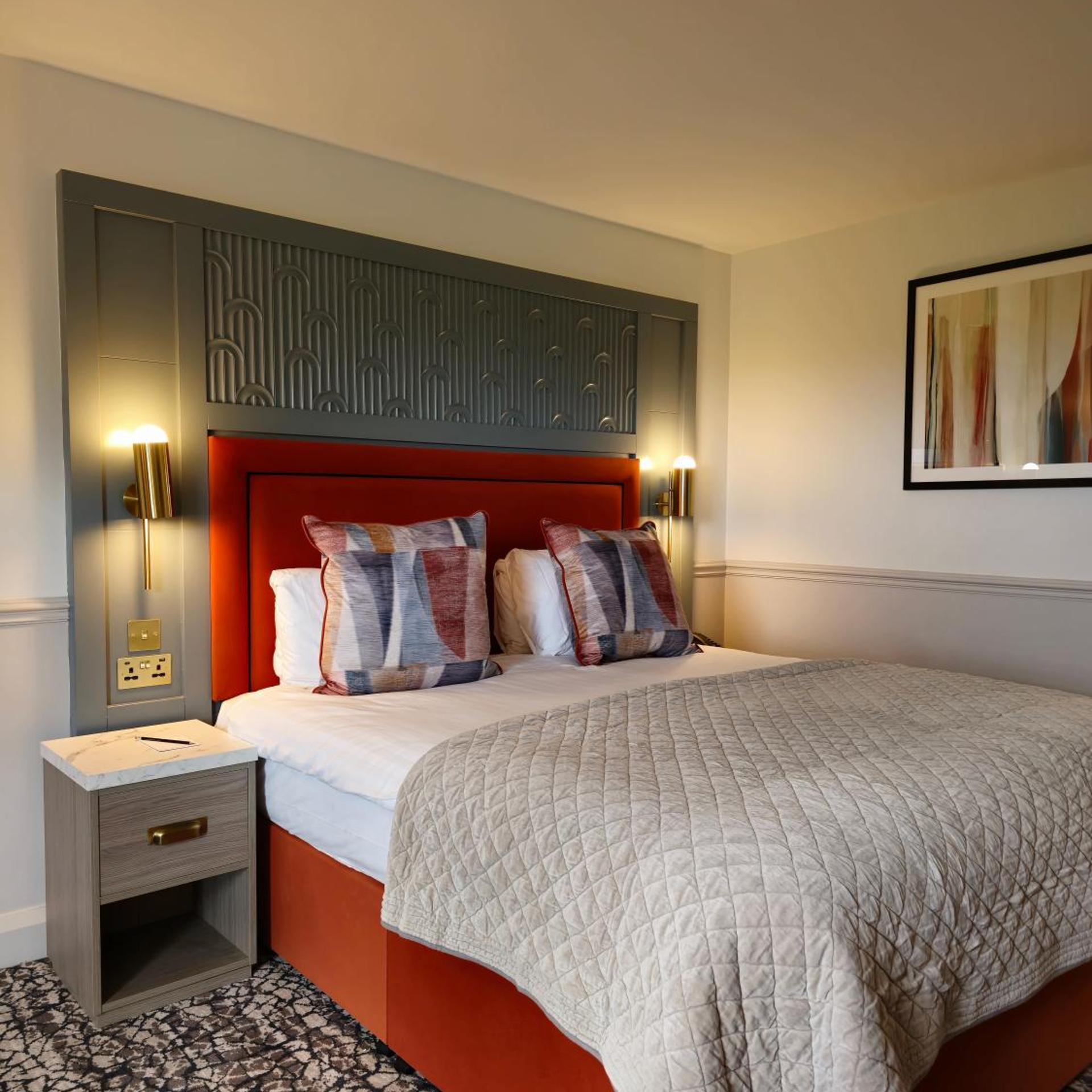 Deluxe, Double Bed