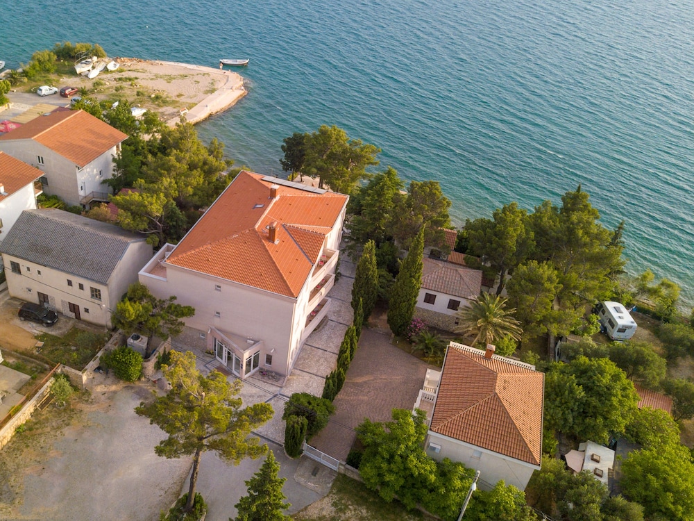 Villa Vicko 1/38