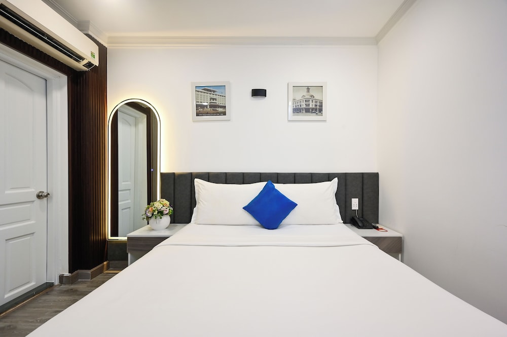 SENIOR, DOUBLE BED