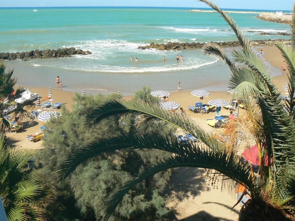 Hotel Sul Mare Al Gabbiano 28/50
