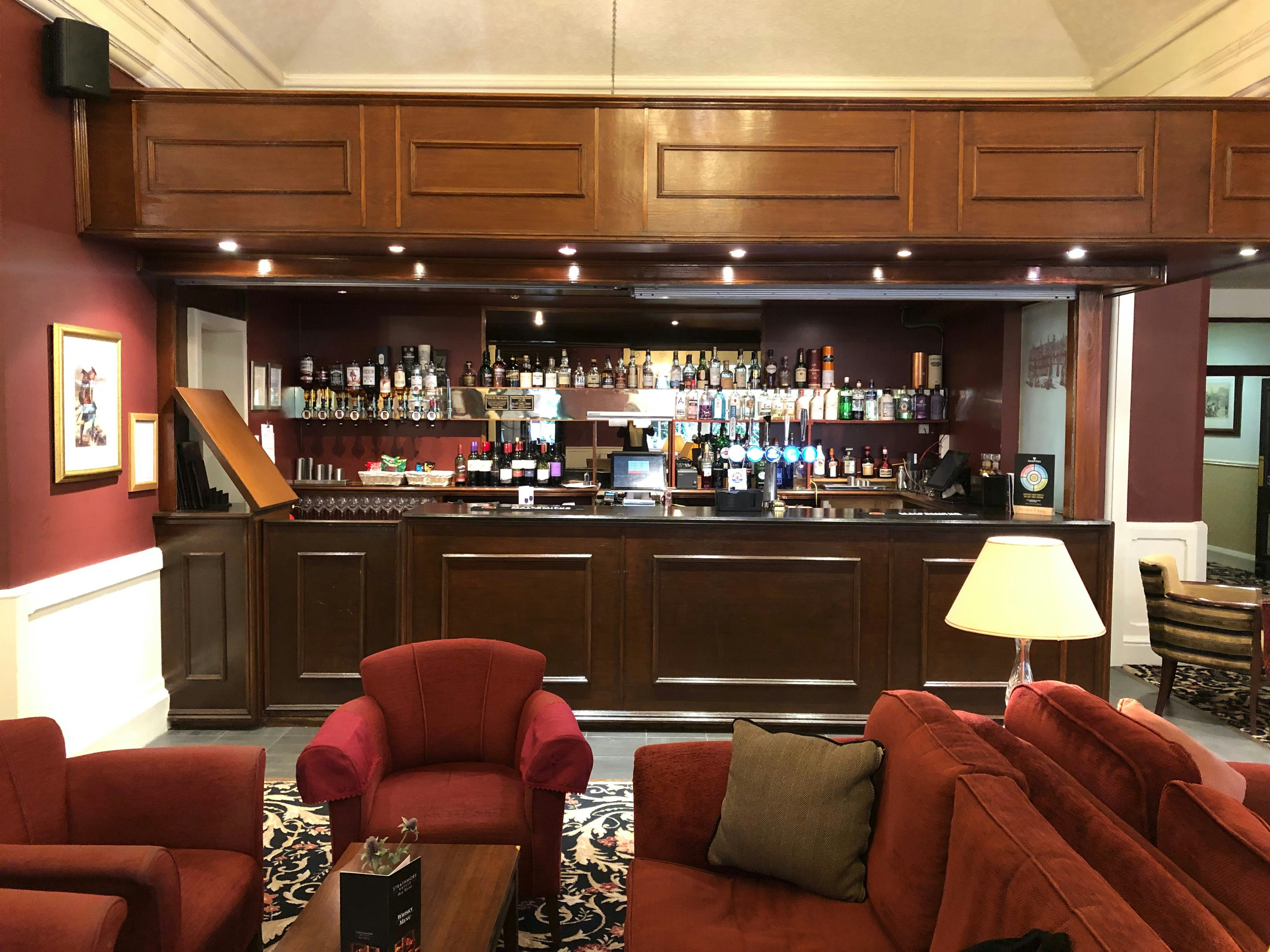 BEN WYVIS HOTEL 46/58
