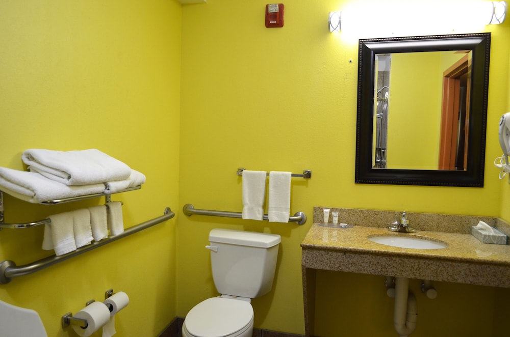 Home Town Inn Ringgold 43/55