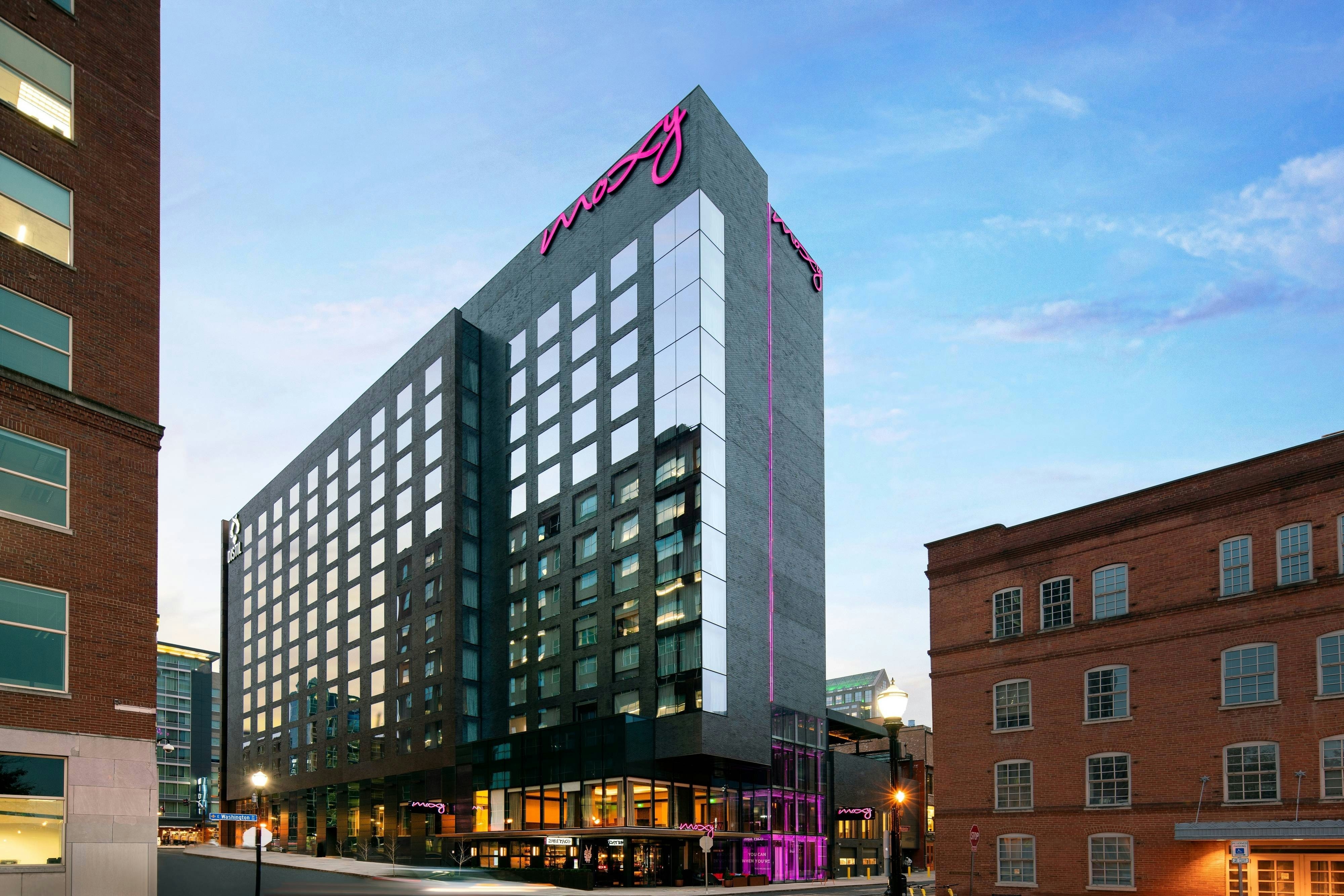 Moxy Louisville Downtown 2/61