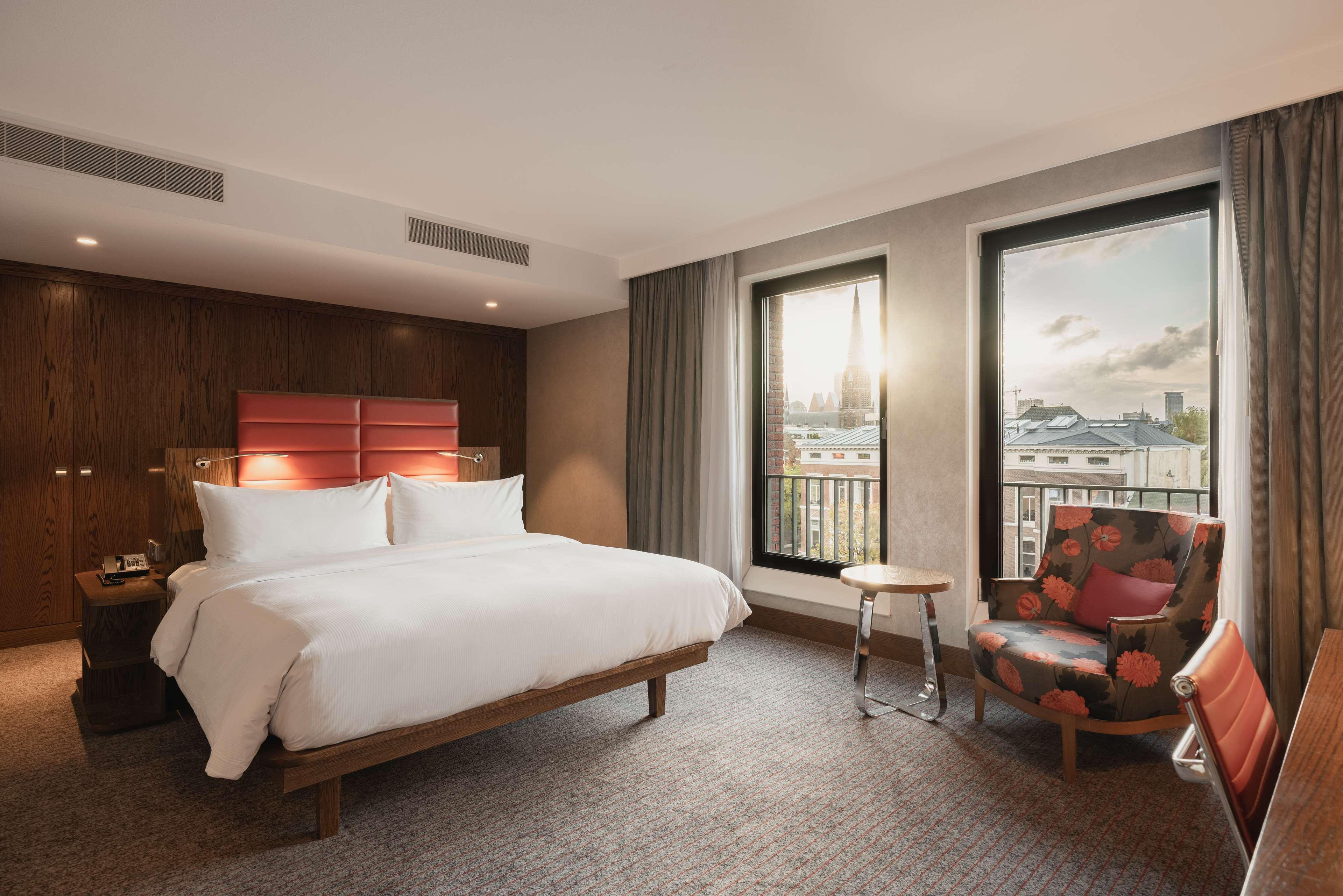 1 Bedroom, Suite, King Bed
