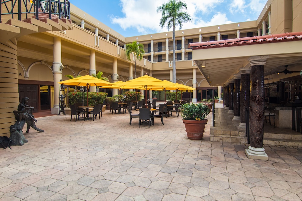 Windward Passage Hotel USVI 53/65