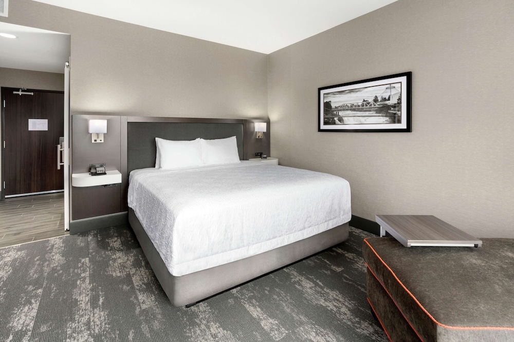 Hampton Inn & Suites Spokane Downtown-South 6/56
