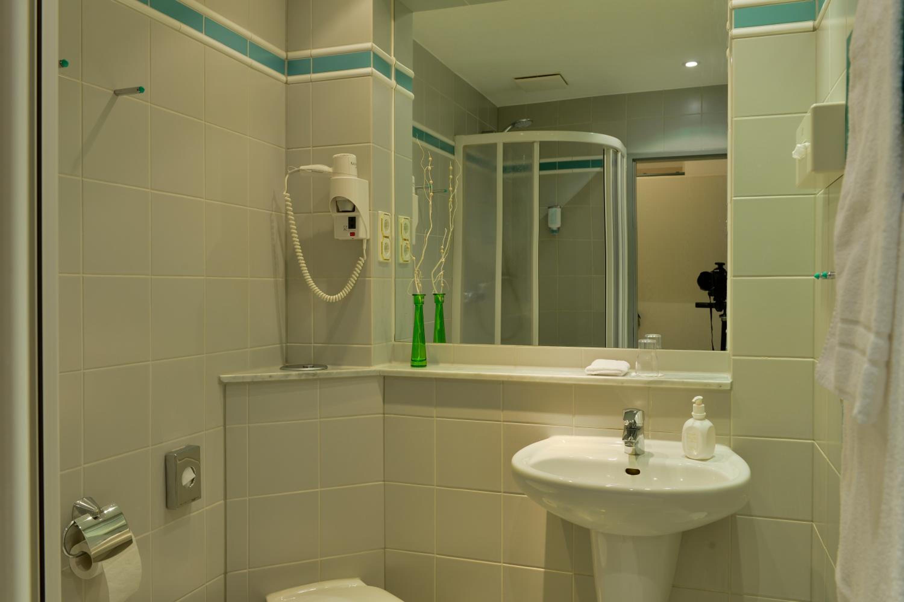 Hotel Spiegel 43/50