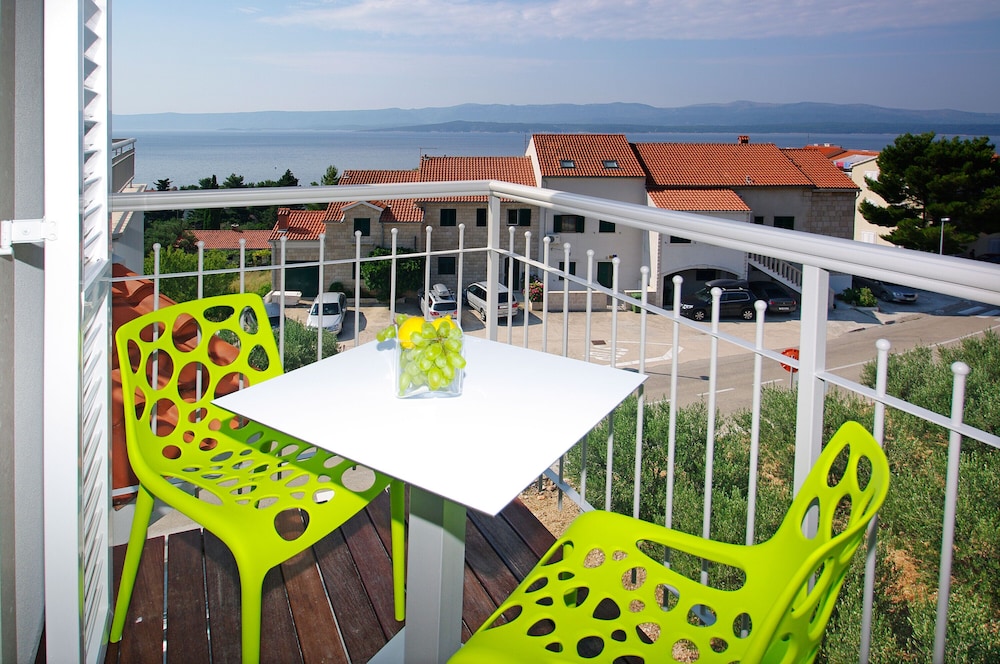 Boutique Hotel Bol 1/50