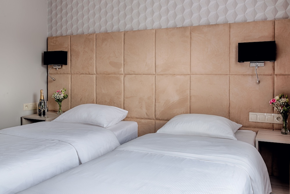 Falenty Business and Leisure 25/77
