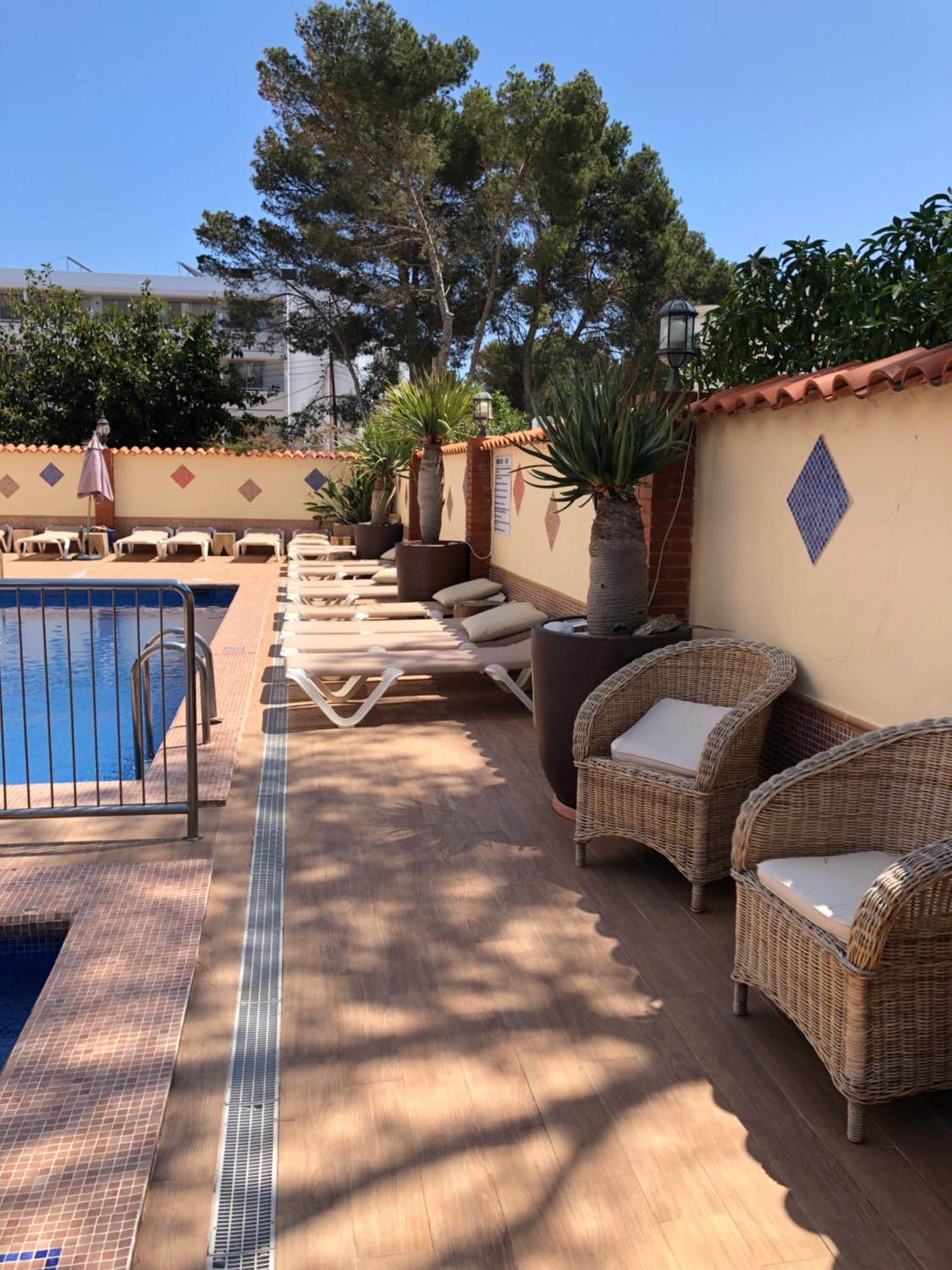 El Cortijo Apartments 44/53