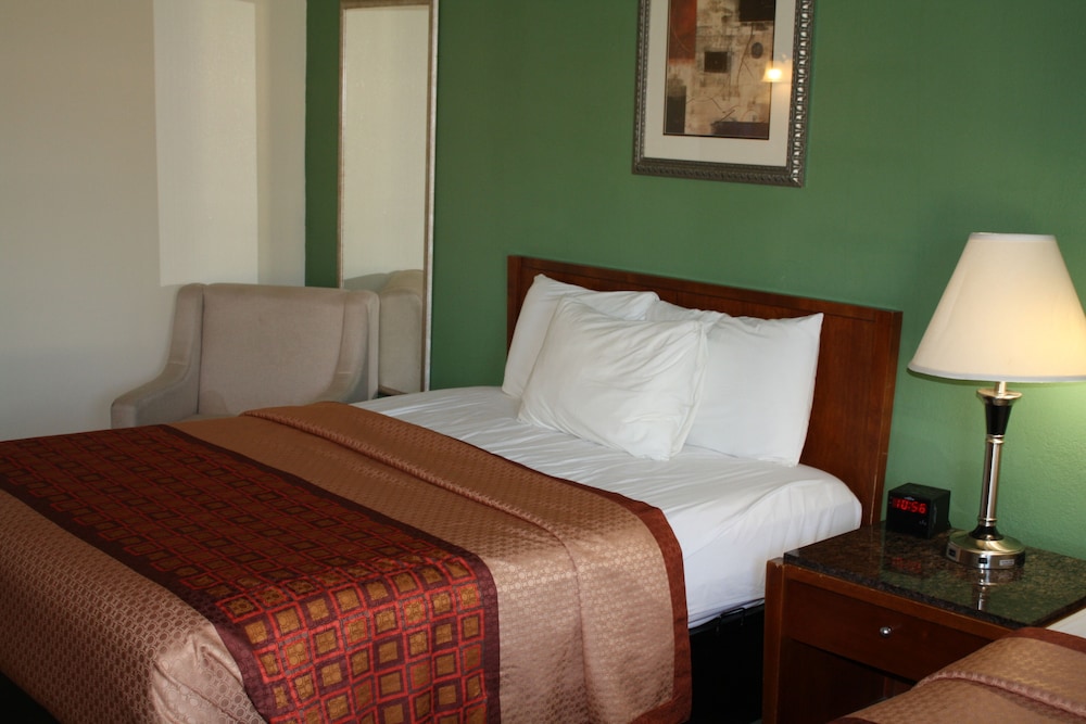 Executive Inn and Suites Wichita Falls 13/44