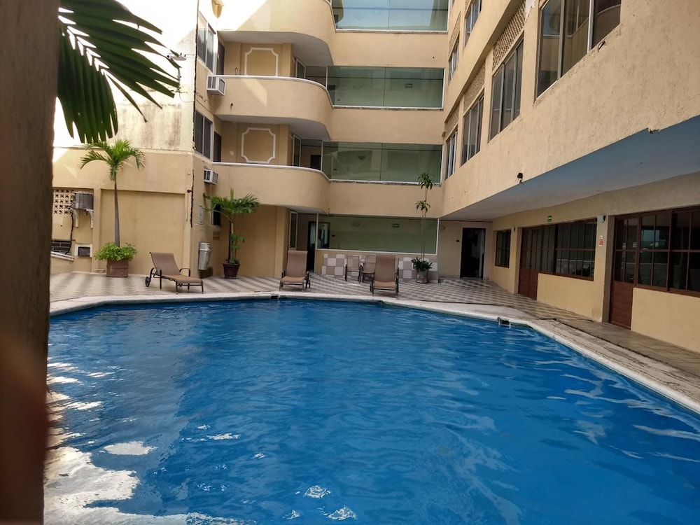 Hotel Acuario de Veracruz 20/21