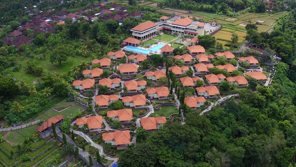 Taman Surgawi Resort And Spa 62/69