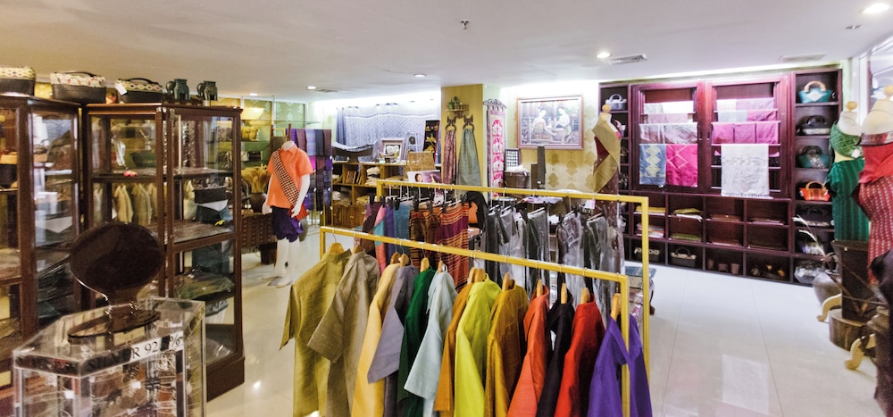Champasak Grand Hotel 66/73