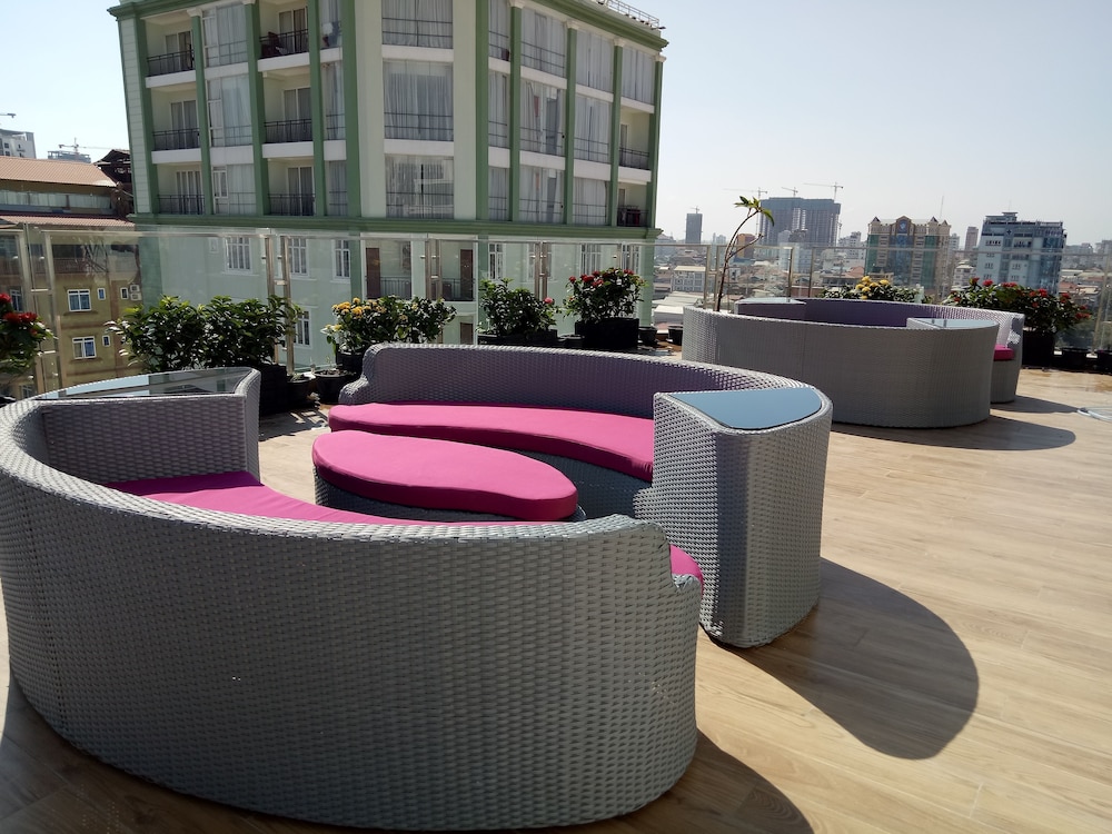 Vinny Boutique Hotel 39/48
