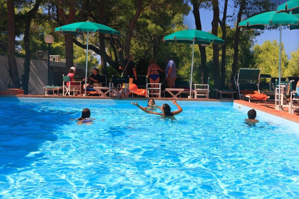 HOTEL KYRIE ISOLE TREMITI 27/40