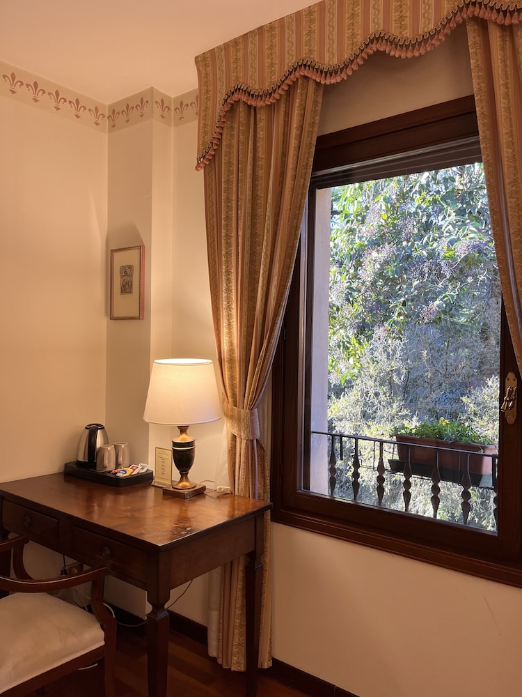 Hotel Villa Luppis 7/77