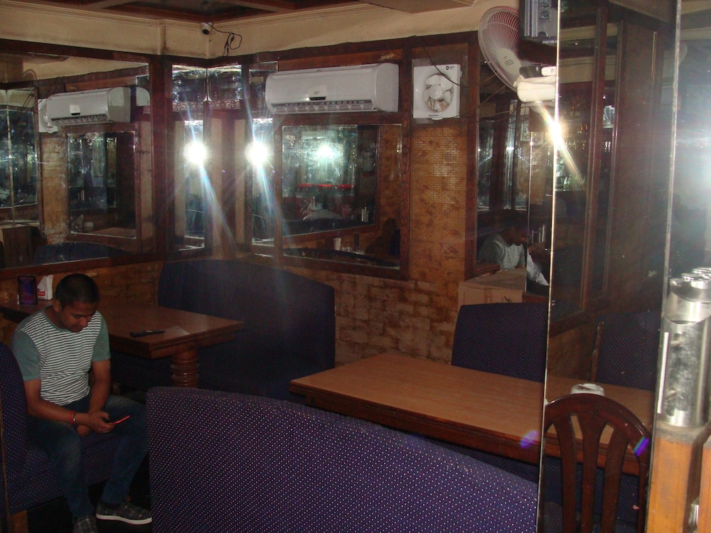 Hotel Abhinandan Grand 21/34