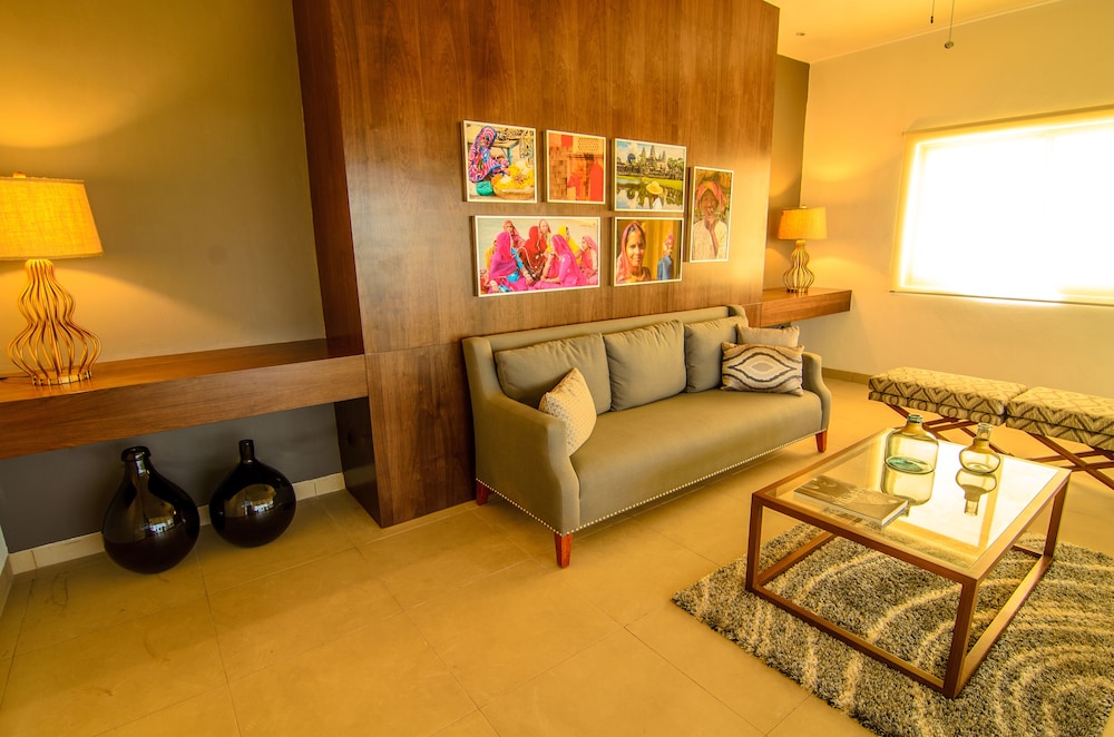 Meson de La Luna Hotel Spa 50/74