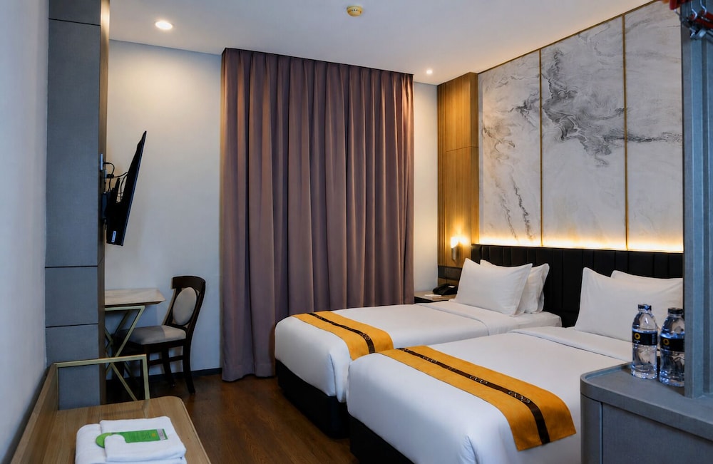 Signature, Twin Beds, Oria Hotel 3/8