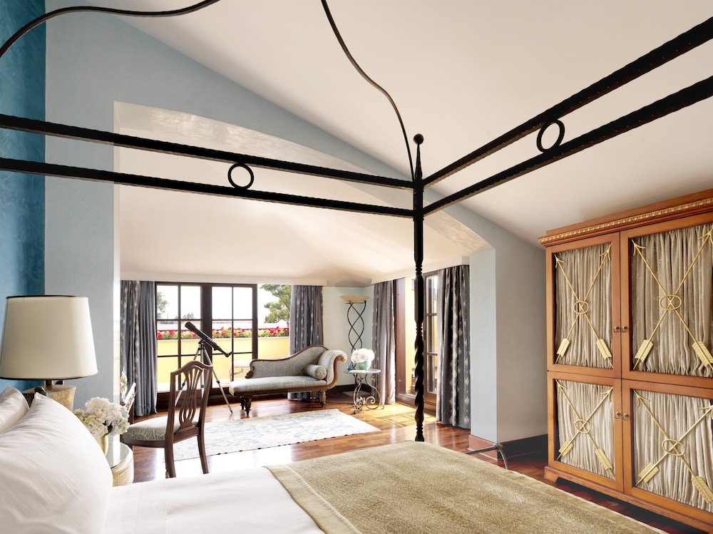 Four Seasons Hotel Istanbul at Sultanahmet 23/36