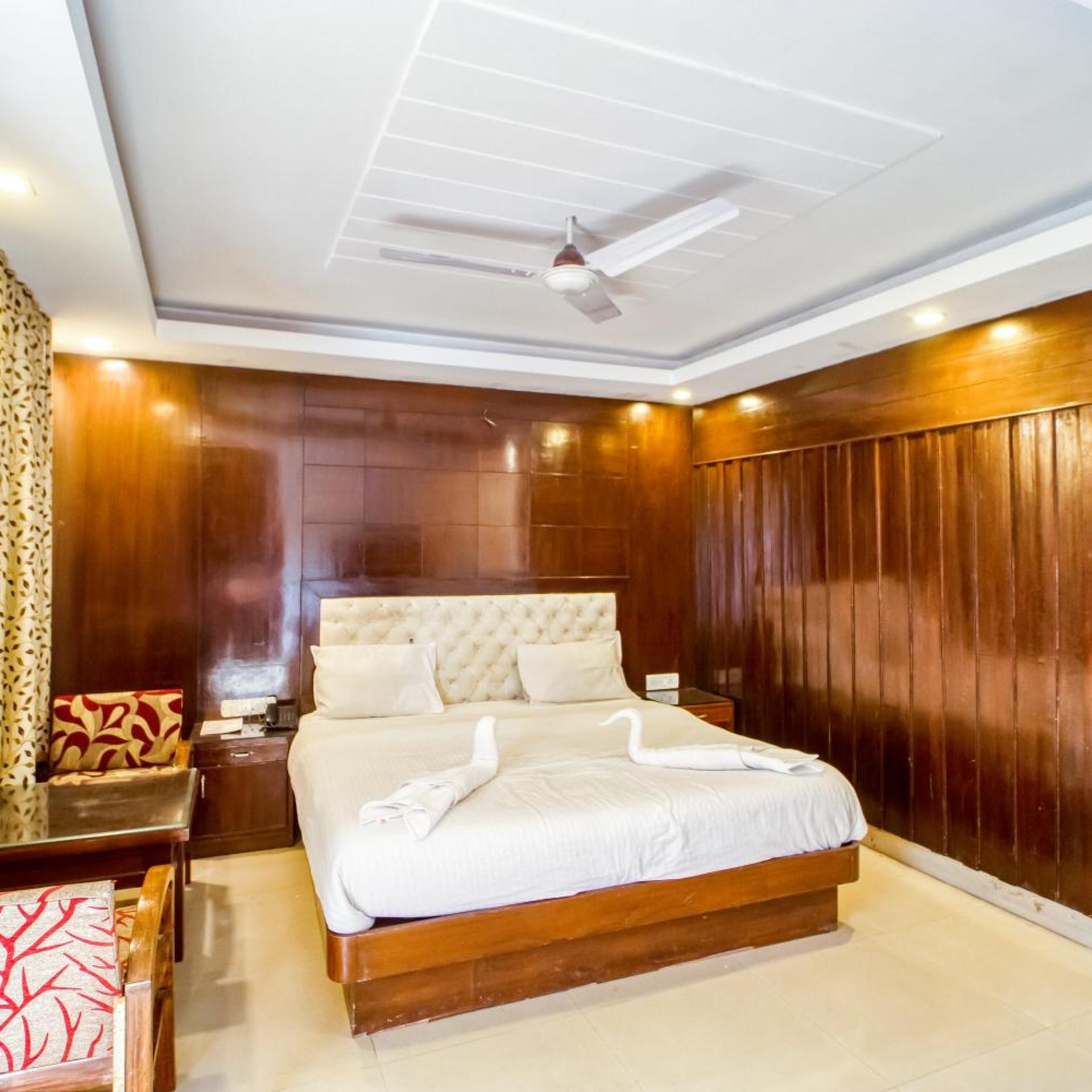 Oyo 1455 Hotel Deep 16/34