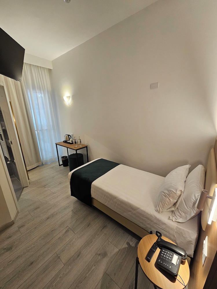 Massimi City Garden Hotel 13/58