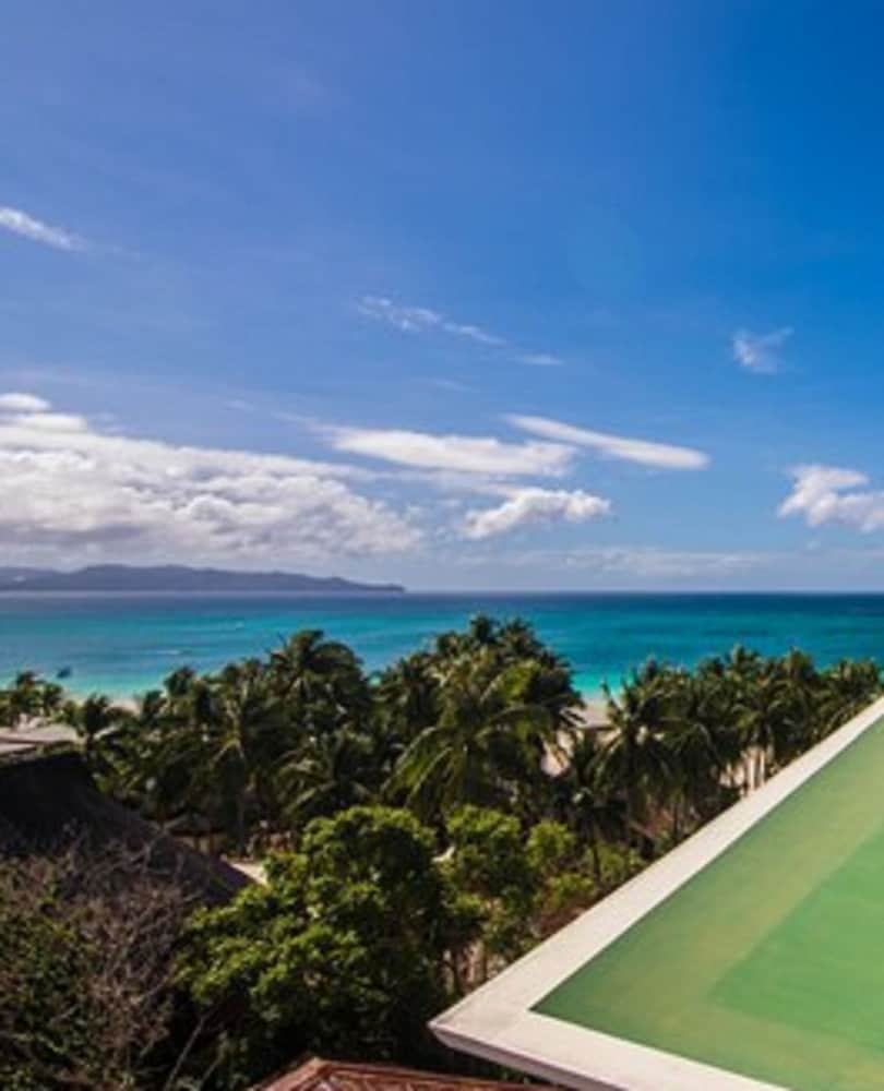 Pinnacle Boracay 56/67