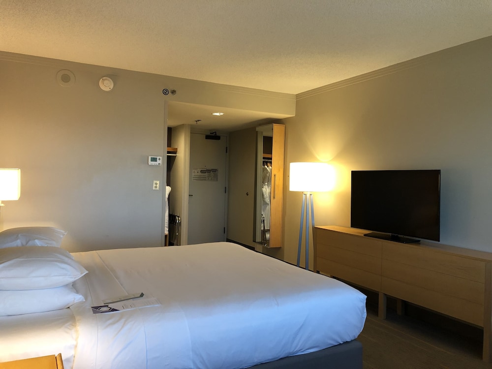 Hyatt Regency Santa Clara 6/39