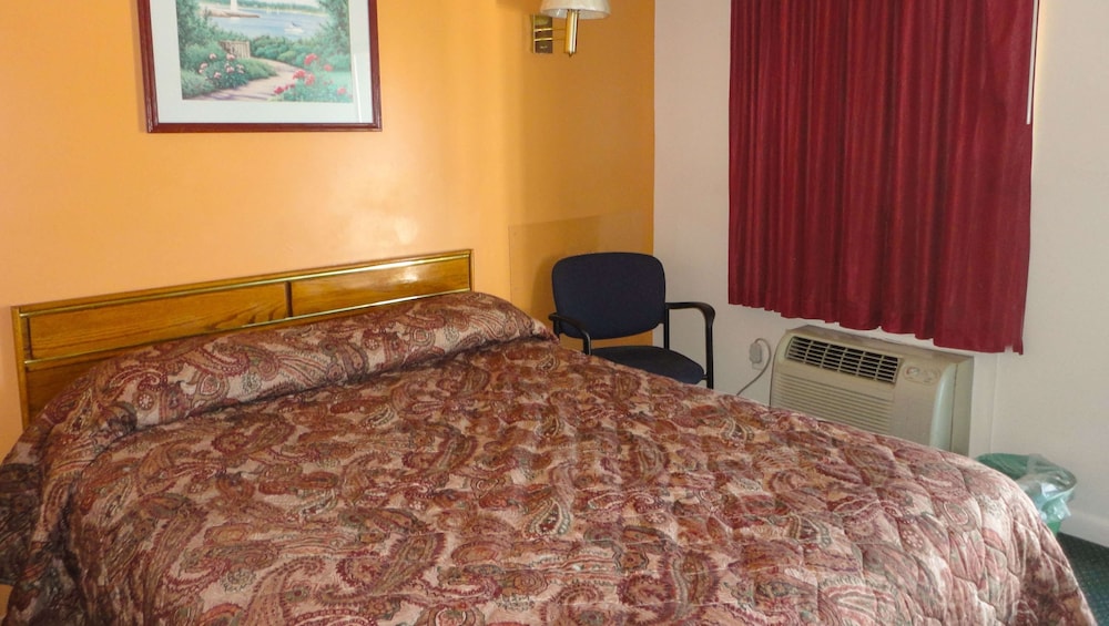 Budget Inn Franklinton 11/34