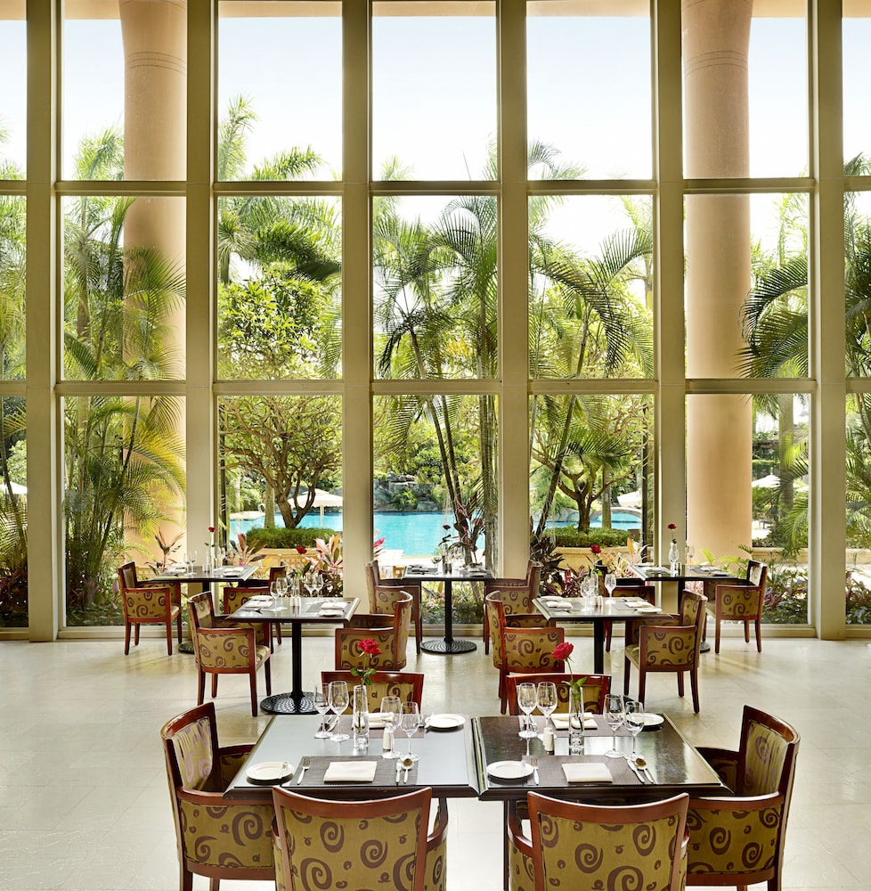 Hillview Golf Resort Dongguan 39/56