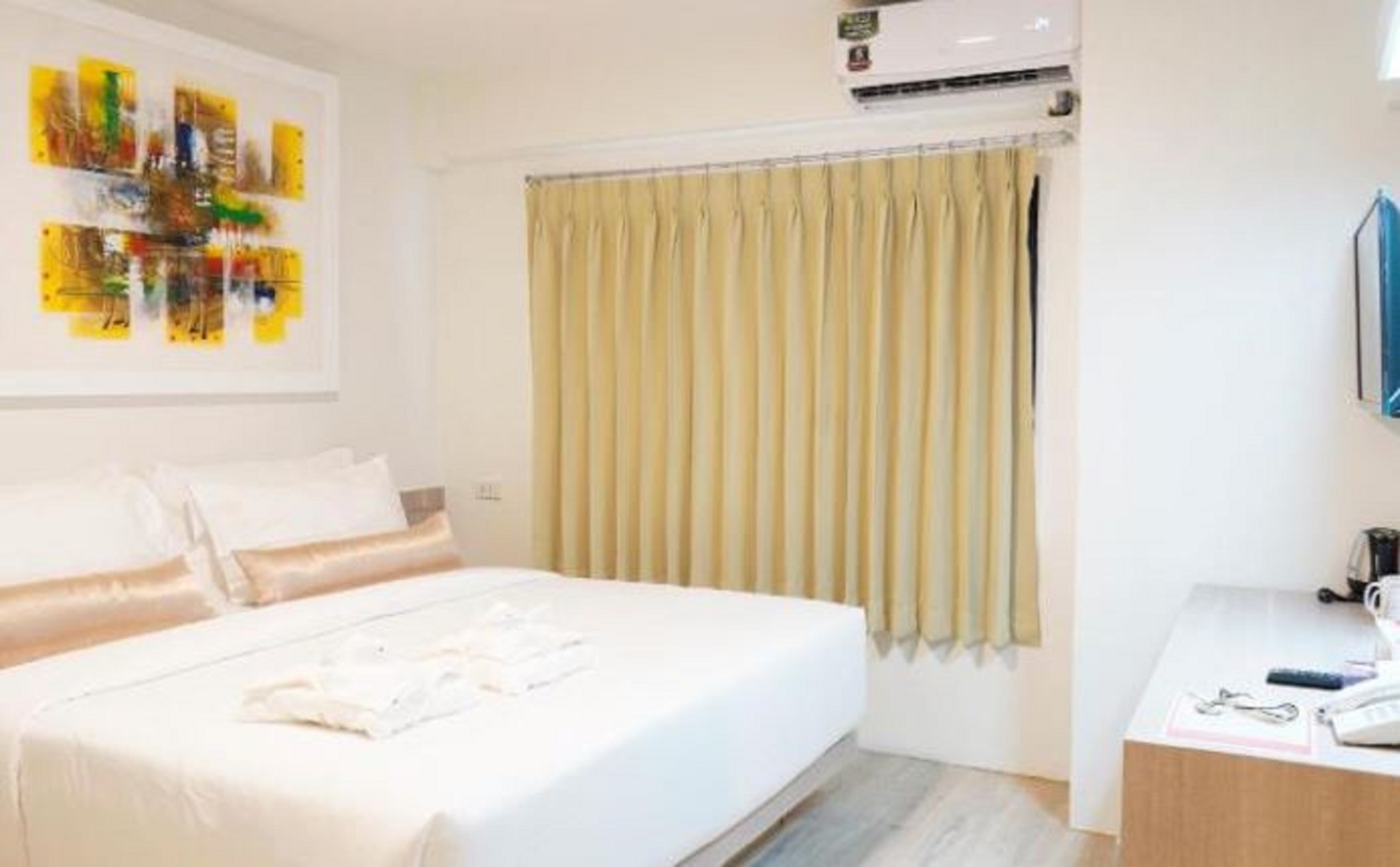 Sea Breeze, Standard, Double Bed
