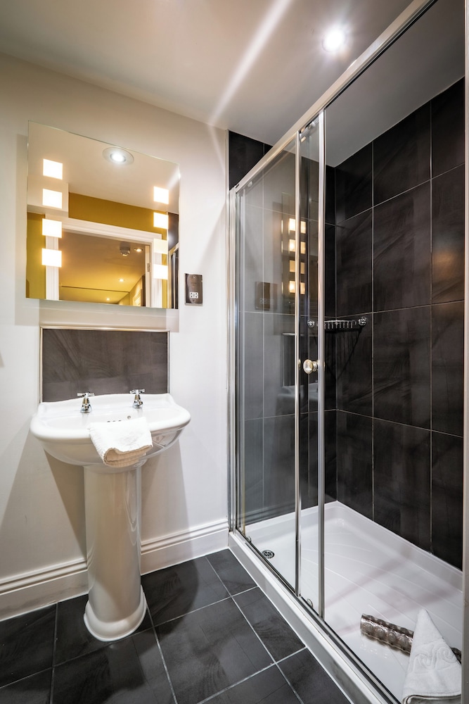 Ambleside Townhouse 59/59