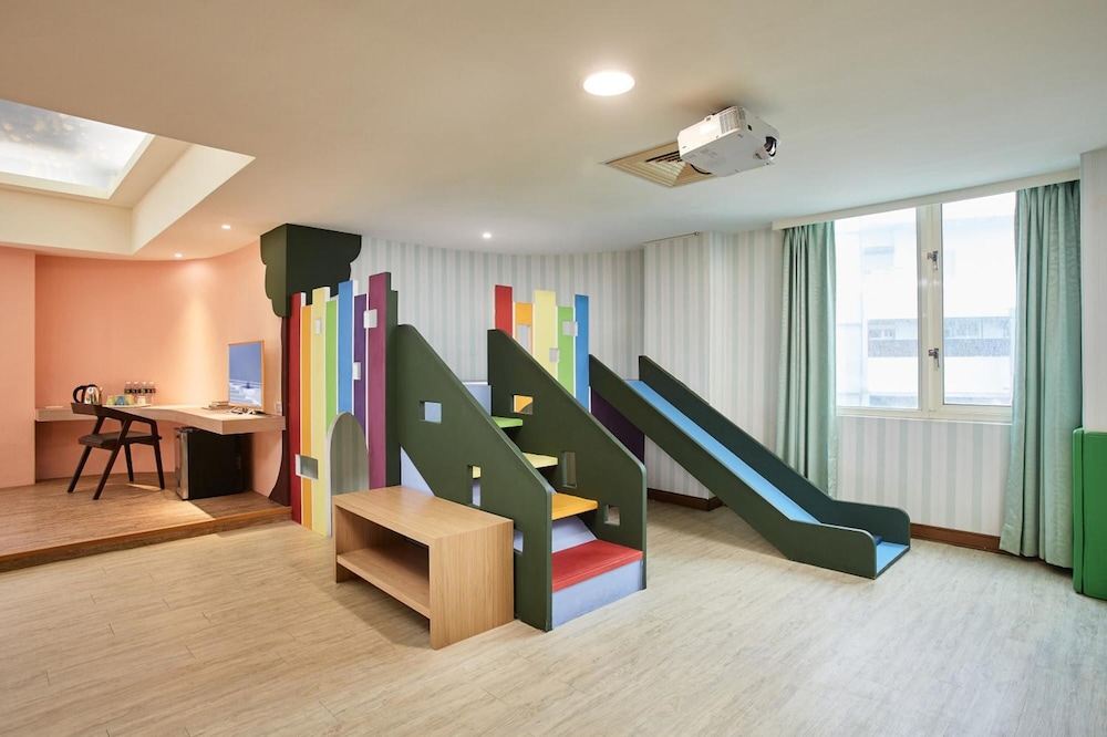 Unababy Hotel 37/41