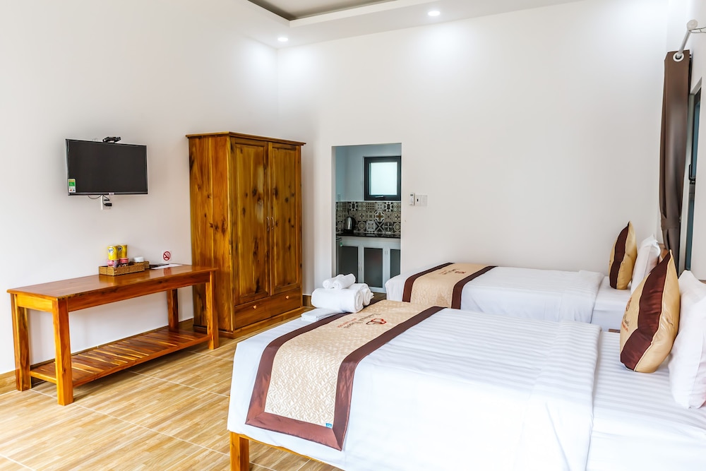 Rainforest Resort Phu Quoc 6/28