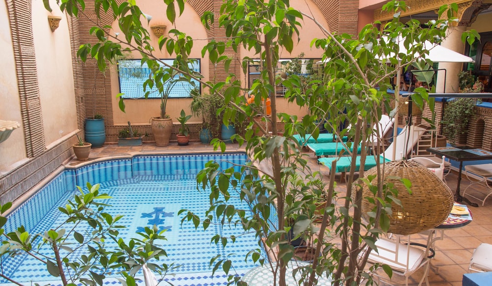 Amani Hotel Suites & Spa 6/85