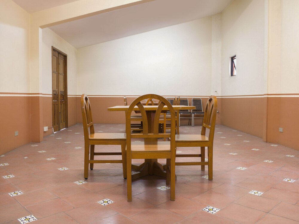 OYO Hotel Museo Xalapa 31/39