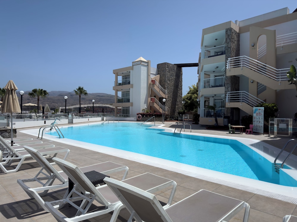 Holiday Club Vista Amadores 60/65