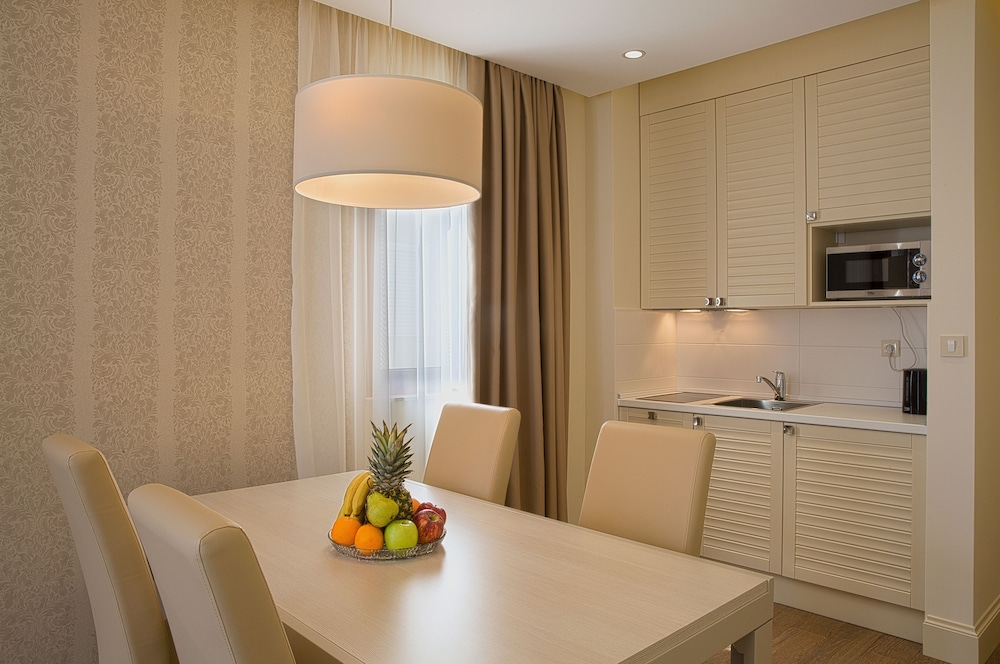 Aparthotel Aria 50/64