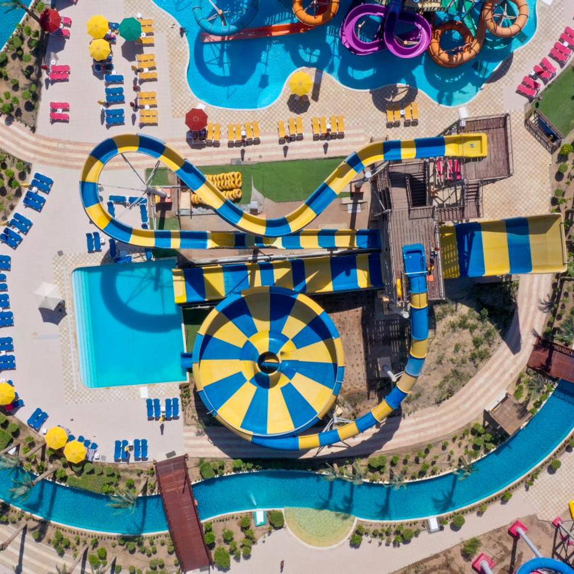 Blend Club Aqua Resort 57/65